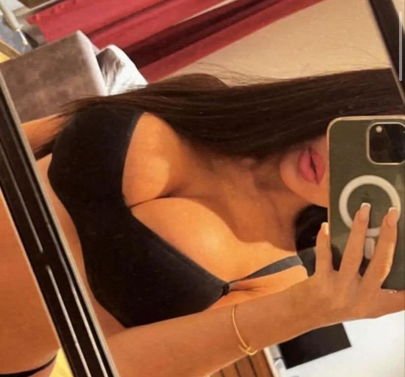 Noha-Sexy Photos on InfiCams