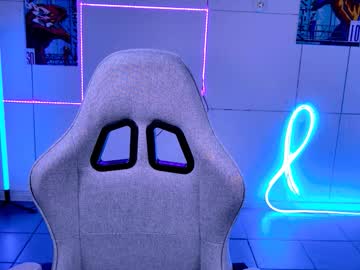 aliceinredsquare_ Photos on InfiCams