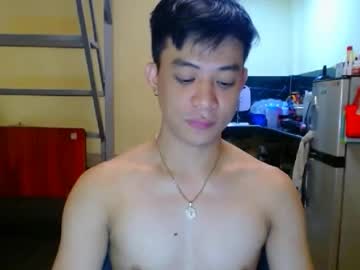 asiandreamboyx Photos on InfiCams