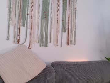 breeding_material Photos on InfiCams