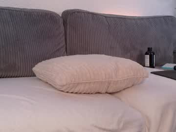 breeding_material Photos on InfiCams