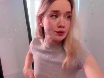 fancyamelia Photos on InfiCams