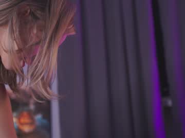 telladreamer_ Photos on InfiCams